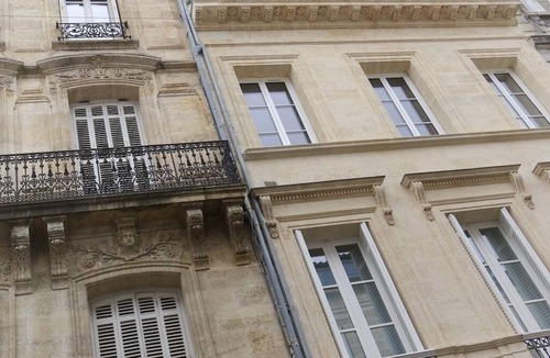 Grand Parc-Paul Doumer Apartment | Cornac - Apartment 72m2, with high ceilings and located on the 2nd floor
