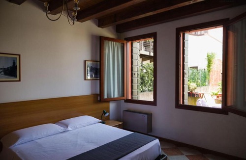 Castelfranco Veneto House | Cornarorooms