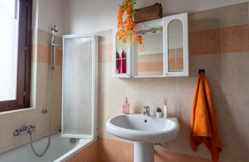 Cornate d'Adda Apartment | Cornate Aura Apartment, vicino Milano, con WiFi e Parcheggio