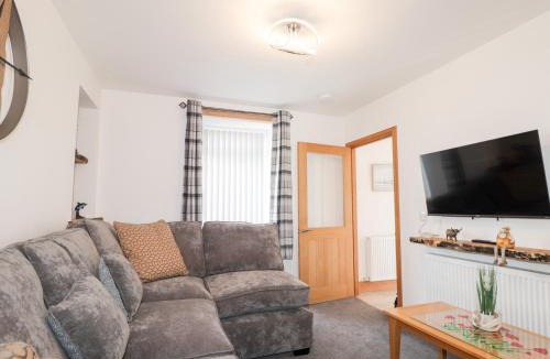 Buckie House | Corner Cottage