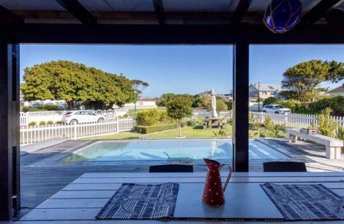Onrus House | Corner Delight at Onrust Beach