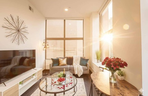 Cultural District Apartment | Corner Glass Bridge Views |Loft Style 1BD Downtown