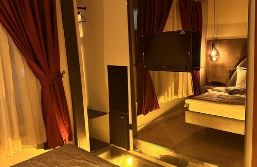Ortakoy Hotel | Corner Hot