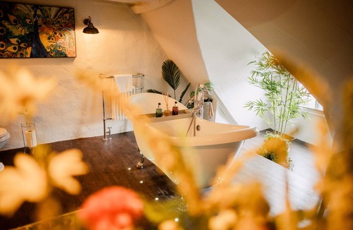 Canterbury Hotel | Corner House