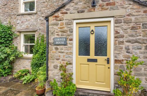 Fremington House | Corner House