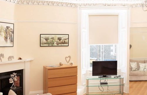 Innerleithen Hotel | Corner House Hotel