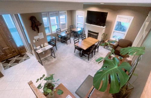 Revelstoke Bed & Breakfast | Cornerstone Bed and Breakfast