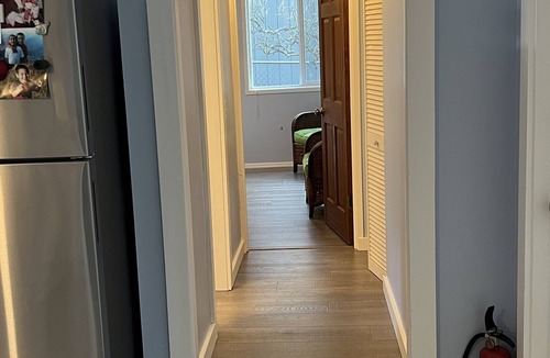 Oak Harbor House | Cornet Bay home at Deception Pass State Park, 100 ft to beach, huge yard pets ok