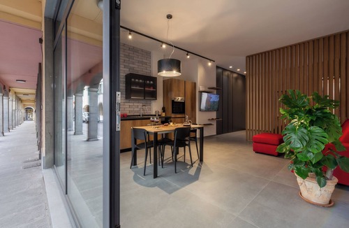 Pratovecchio Apartment | Cornflower house