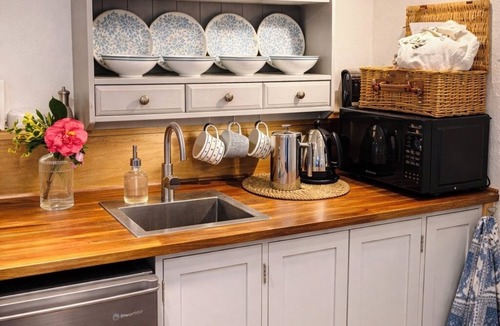 Saint Kew Cottage | Cornwall Getaway for two - The Loft