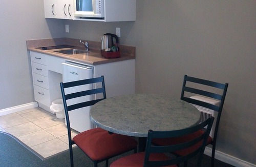 Palmerston North Hotel | Cornwall Motor Lodge