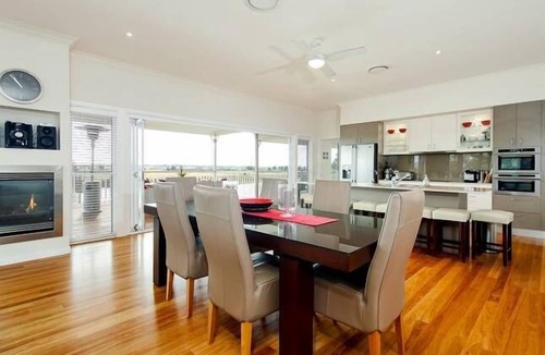 Cornwallis House | CORNWALLIS HOUSE Hawkesbury River Bespoke Weddings,Events and Small Group Stays