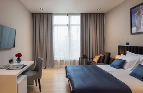 Sinj Bed & Breakfast | Corona B&B