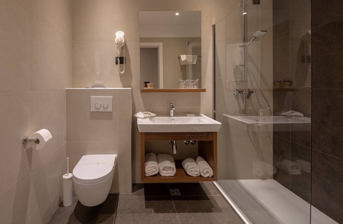 Sinj Bed & Breakfast | Corona B&B