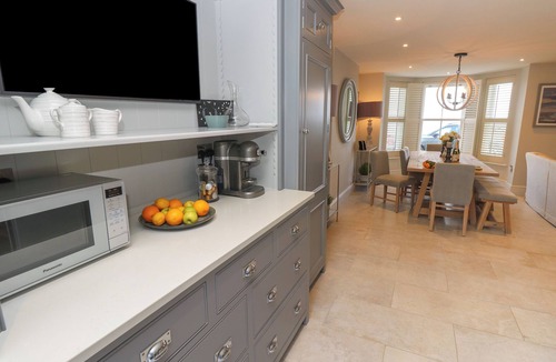 Nettlestone Cottage | Coronation House
