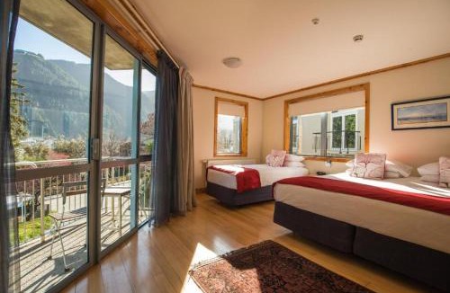 Queenstown City Centre Cabin | Coronation Lodge