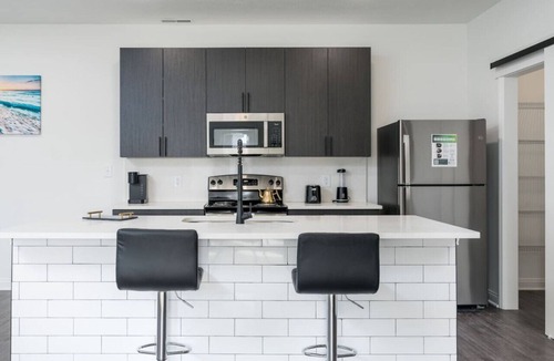 Whitestown Apartment | Corporate Housing by MGM
