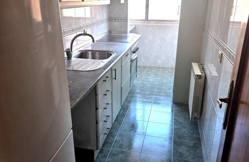 Coslada Condo | Corporate or Formative Lodging 4 rooms/6 beds