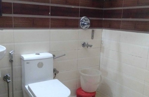 DLF Phase 3 Hotel | Corporate Stay
