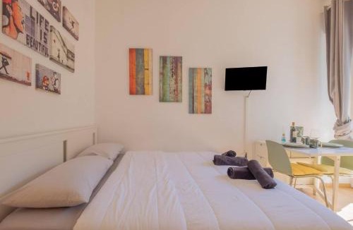 Historic Centre Apartment | [Corso Vittorio] Tiny House