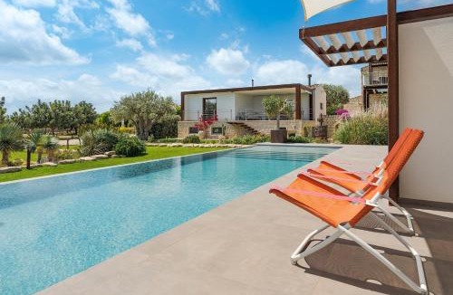 Rosolini Villa | Corte Antigua
