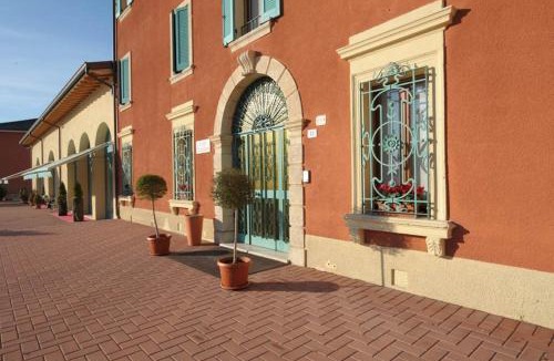 Nogarole Rocca Hotel | Corte Castelletto