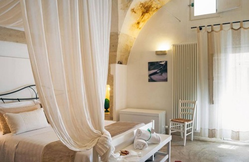 Centro Storico Hotel | Corte dei Francesi