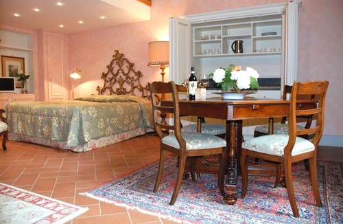 Santa Croce House | Corte dei Neri