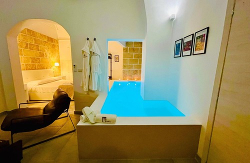 Nardo House | Corte Gabellone Suite with Pool, Wi-Fi & Air Conditioning