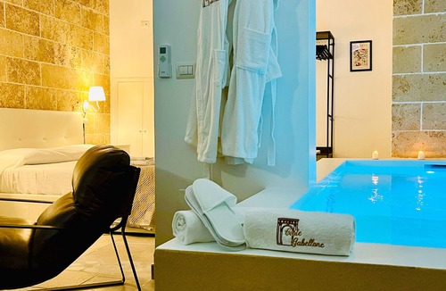 Nardo House | Corte Gabellone Suite with Pool, Wi-Fi & Air Conditioning
