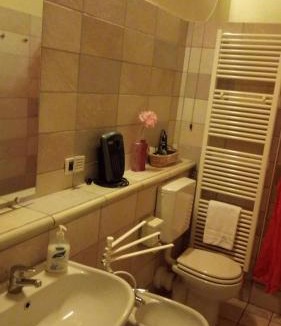 Mantua Bed & Breakfast | Corte Posta B&B - parcheggio e bagno in camera - ideale per Coppie, Soggiorni di lavoro, Viaggiatori interessati a arte e cultura