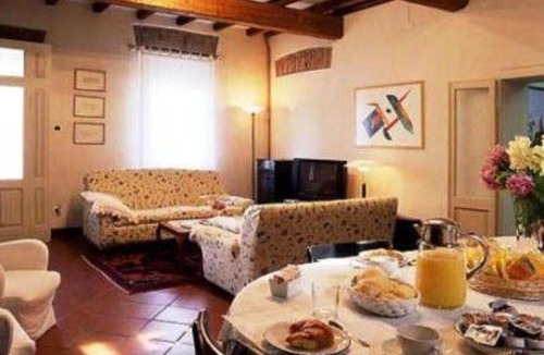 Mantua Bed & Breakfast | Corte Posta B&B - parcheggio e bagno in camera - ideale per Coppie, Soggiorni di lavoro, Viaggiatori interessati a arte e cultura