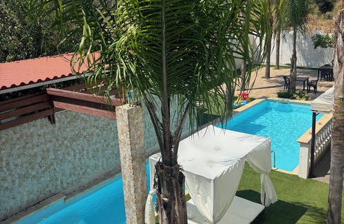 Bianco Villa | Corte Vena Palace