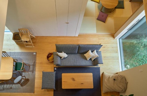 Mitoyo Apartment | Cortile