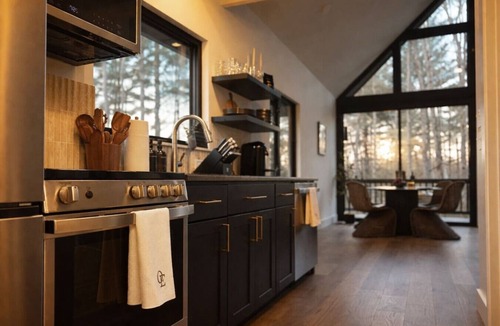 Hendersonville Cabin | Cortland Cabin | Grand Opening