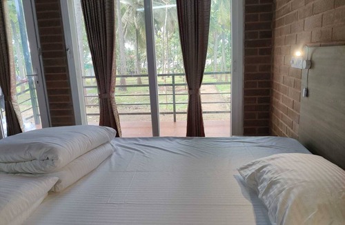 Heggadadevankote Hotel | Cosmic Connect Trails Kabini