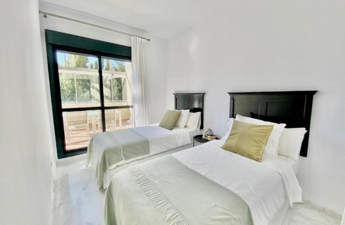 New Golden Mile Apartment | Cosmo Beach