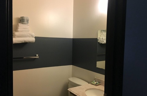Blairmore Hotel | Cosmopolitan Hotel