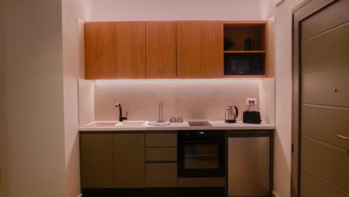 Vassiliki Apartment | Cosmos Residences