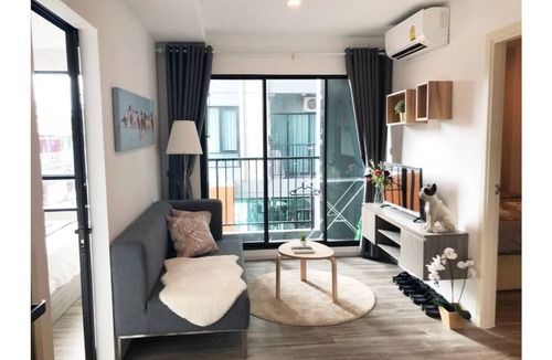 Mueang Samut Prakan District Condo | Cost-effective/450 meters from BTS /Sky Pool - Tambon Thepharak