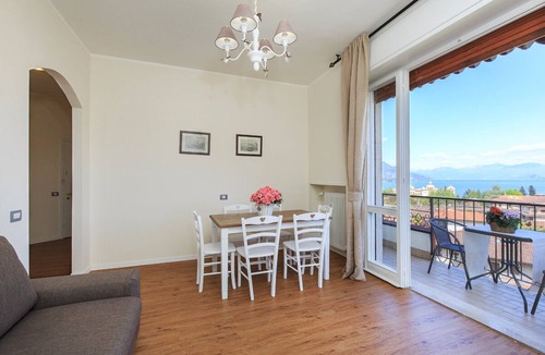 Stresa Apartment | Costa Azzurra
