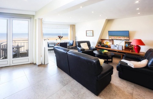 Ostend Apartment | Costa Brava 3e Ref. Nr 202