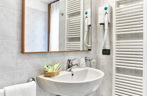Valcava Hotel | Costa