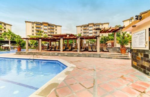 Barrio Santa Lucia Apartment | Costa Linda 2-28
