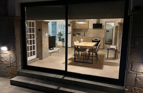 Cabrils House | Costa Maresme 20 km BCN, Garden apartment & Private pool