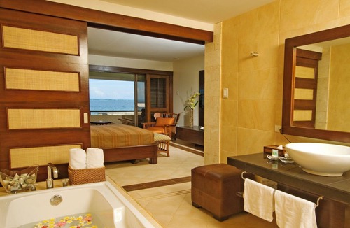 Maribago Resort | Costabella Tropical Beach Hotel