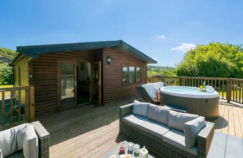 Saint Breward House | Costentyn, Tor Down Quarry