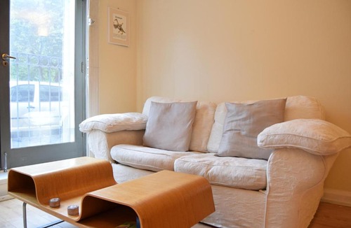 Canonbury Apartment | Cosy 1 Bedroom Apartment in Canonbury