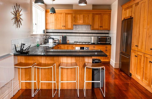 Freemans Bay Apartment | Cosy 3 Bedroom Villa in Freeman's Bay