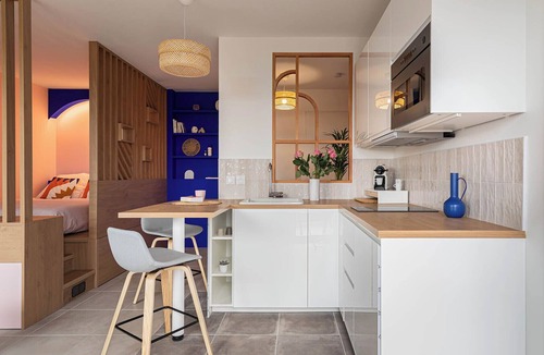 Dardilly Apartment | Cosy 33m2 studio with view of Monts d'Or & Lyon